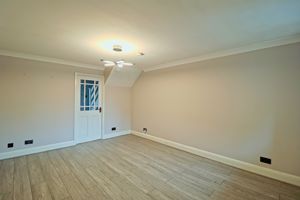 Living Room- click for photo gallery